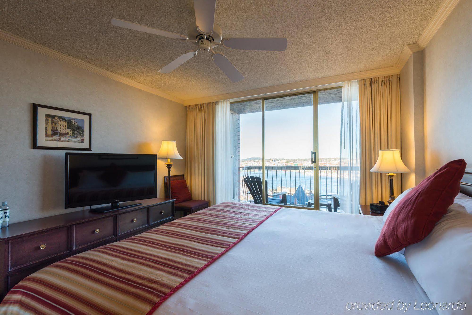 Harbour Towers Hotel & Suites Victoria Dış mekan fotoğraf
