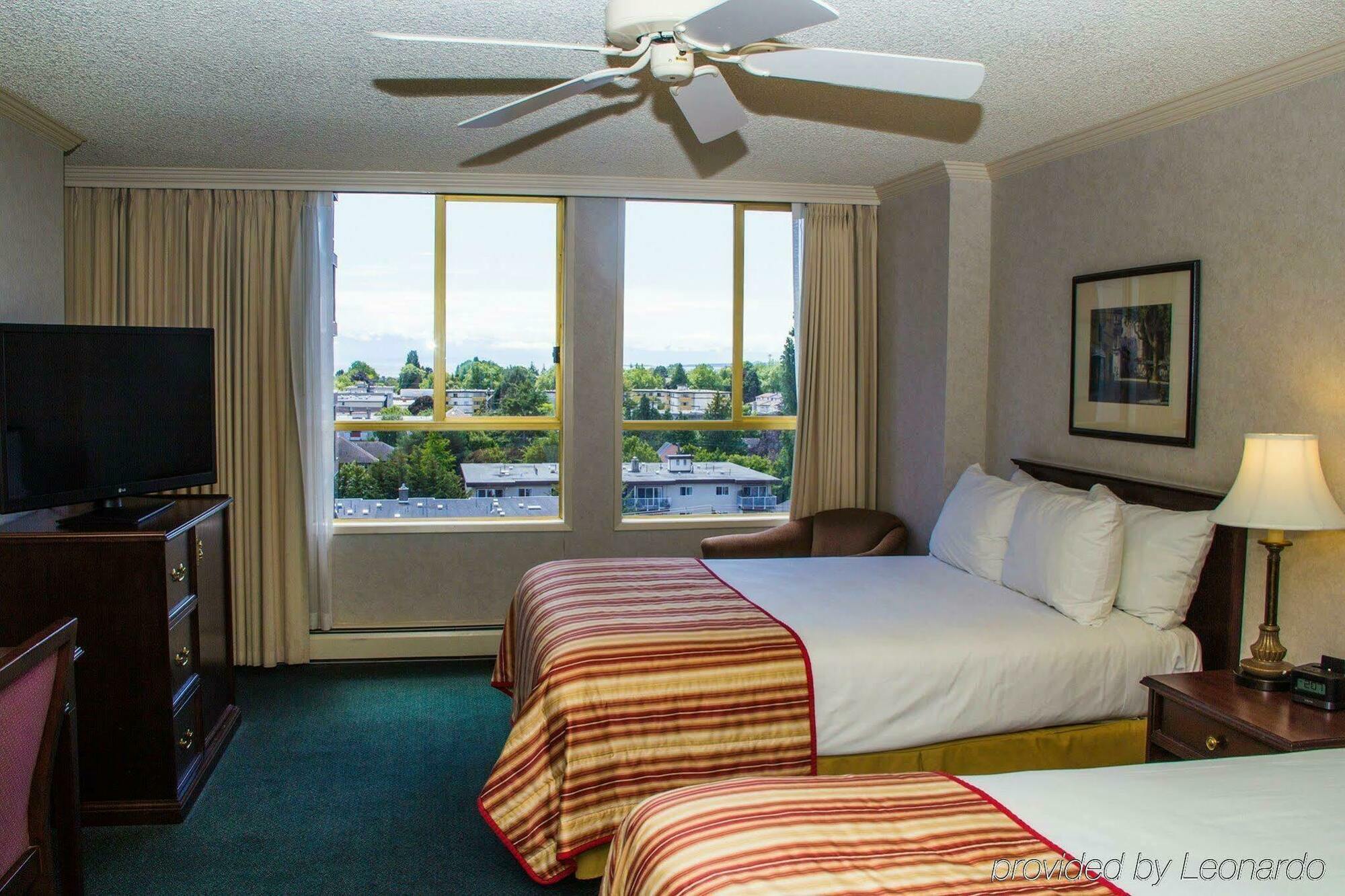 Harbour Towers Hotel & Suites Victoria Dış mekan fotoğraf
